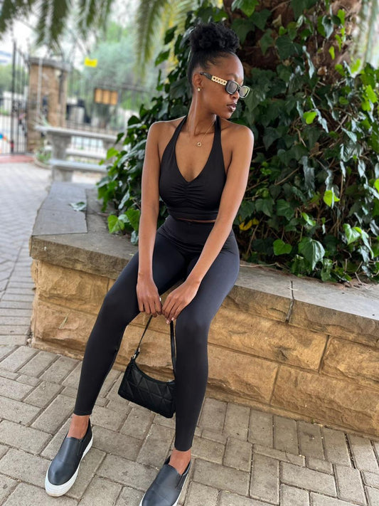 (Pre order) Pro Noir™ Halterneck Top